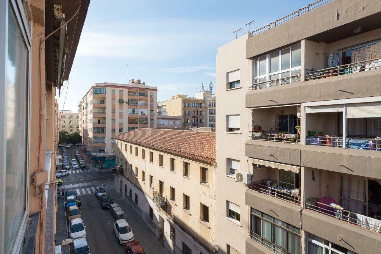 Апартаменты Apartamento Munoz Torrero Малага Экстерьер фото