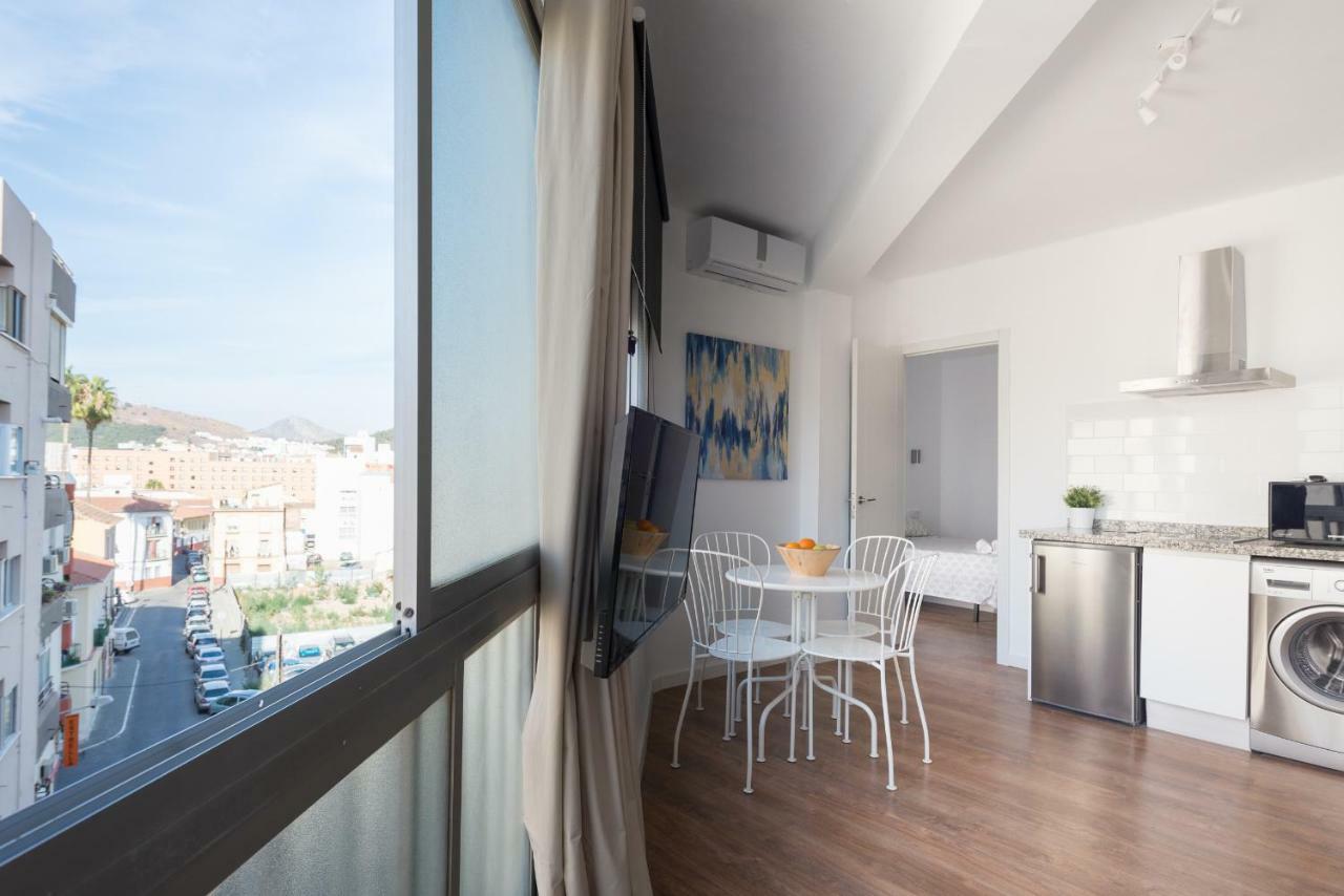 Апартаменты Apartamento Munoz Torrero Малага Экстерьер фото