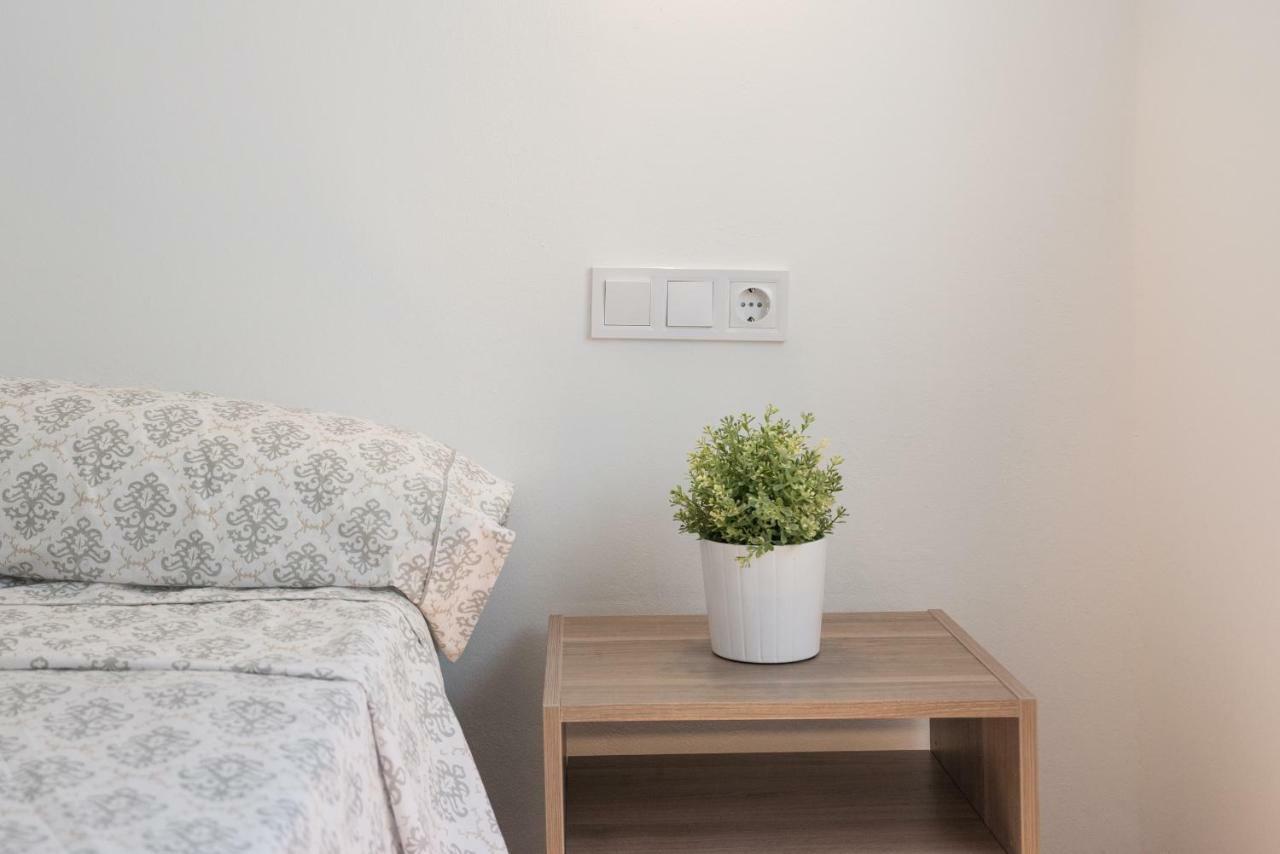 Апартаменты Apartamento Munoz Torrero Малага Экстерьер фото