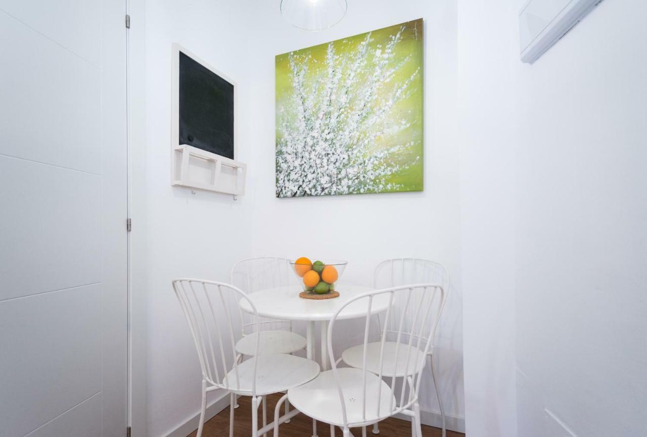 Апартаменты Apartamento Munoz Torrero Малага Экстерьер фото